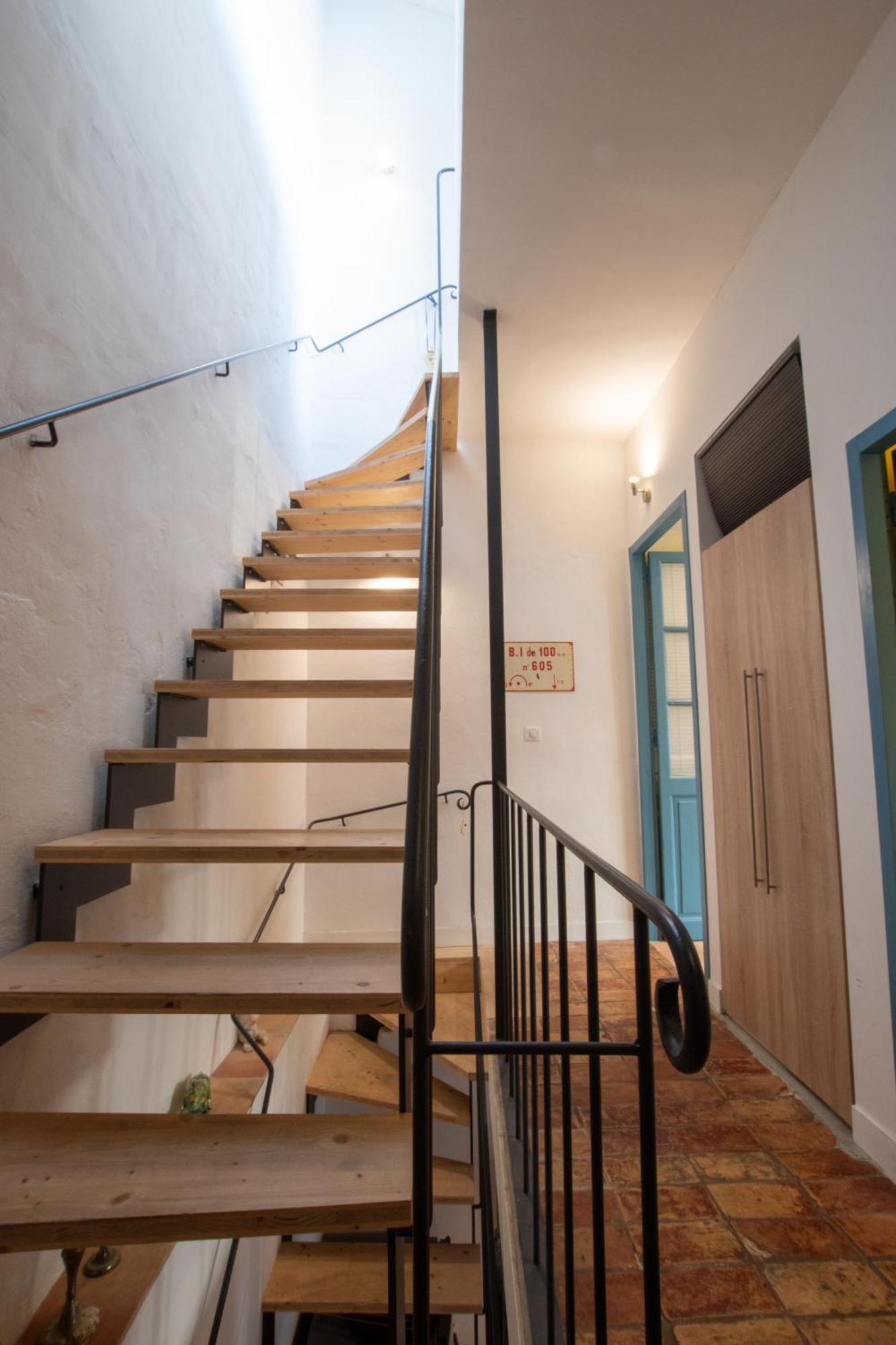 Ecrivain - Maison Avec Terrasse Arles Exterior foto